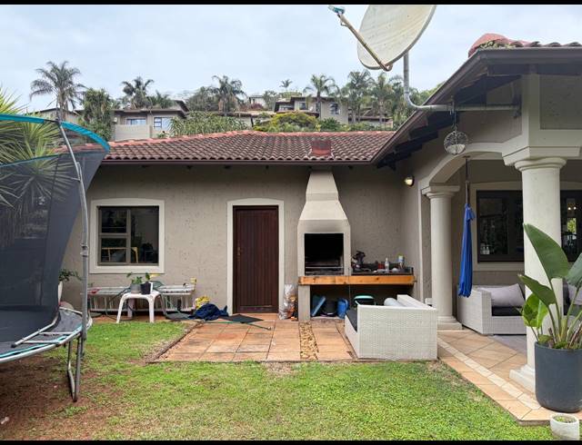3 BEDROOM SIMPLEX FOR SALE IN LA LUCIA